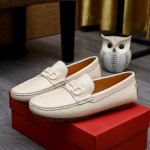 工厂价 Ferragamo 菲拉格慕 爆款时尚休闲套脚鞋官网专柜1:1制作，原版开模好质量看得见，进口高端头层小牛皮，皮内里纹路很清优质防水防滑耐磨大底高品质低