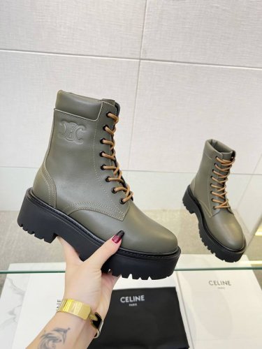Celine 23ss新品头层牛皮后跟拉链短靴，头层牛皮面，牛皮、羊皮内里垫脚35-41， 40.41定做