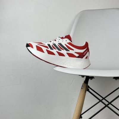 的 22个版本阿迪 AD Adizero Aruku White Pure Ruby 快跑系列低帮轻量厚底透气休闲运动慢跑鞋“网织白黑红飞天茅台”JI0308尺
