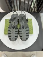 哑光版 有量有价 Size:37-46 最新版Tpu版本 几百吨机台实际制作 区别市场其他任何低版本没有留痕 Gg 25Ss春夏最新款 双G果冻凉鞋 专柜购买原