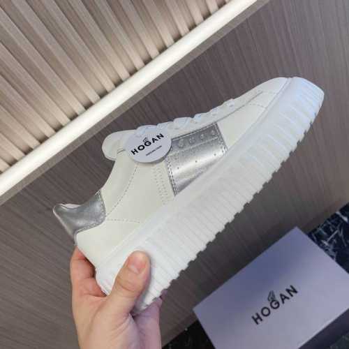 Hogan P: 情侣款,Size:女35-40.男39-44 .45定做 Hogan 霍根N86最新饼干鞋，厚底鞋，飞艇鞋，情侣款运动鞋~~ 小红书打卡款~~