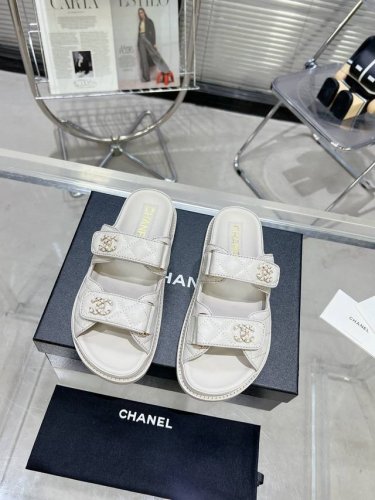 橙子出厂价p chanel 香奈儿春夏新款 菱格魔术贴半拖 沙滩拖鞋 厚底凉鞋 码数 35-42