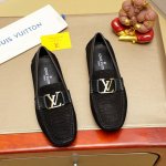 工厂价 Lv 路易威登顶级豆豆男鞋官网原版复制，鞋面采用进口官网1:1材料制作意大利牛皮面，进口牛皮内里。绝非一般的工艺制造，明星御用款！大厂工艺流程，专为潮男