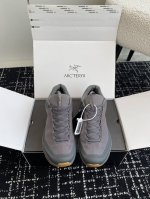 东莞代购级 官网同步盒包装 Aerios FL ARCTERYX 始祖鸟 男码透气运动鞋攀岩旅游鞋 鞋子结构:中底TPU底盘支持保护双脚3D模具制橡胶鞋头，一体