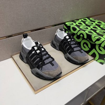 出厂价 Dg～ 情侣装休闲鞋 2024Z柜同步发售 码数:35-44# 2个颜色鞋面选用多材质拼接毛巾内里，舒适透气，鞋底：原版舒适耐磨大底，实物拍摄实物更赞