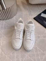 出厂价 男女同款 CELIN*新款面包鞋板鞋 经典配色 百搭不过时 鞋面牛皮 内里透气网面 原版开模大底 女码35-39 40定做 男码39-44 45定做