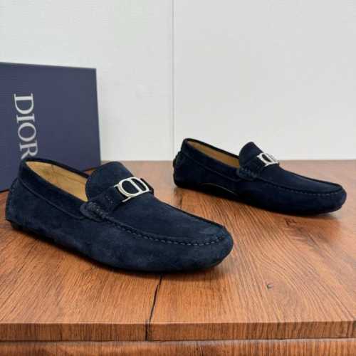 Dior 迪奥 Dior Odeon便鞋 粒面牛皮 绒面牛皮 荔枝纹牛皮多重风格可选！延续经典豆豆鞋设计风格，皮革与扣带的经典搭配，紧致皮革制作，彰显优雅气质！