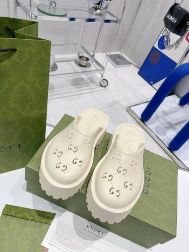 直销 女鞋 女装 女鞋工厂p 女鞋 女装 女鞋 女装 Gucci 古驰专柜 早春专柜 最高限定 专柜上新 古驰冲孔雕花洞洞鞋 明星博主穿搭 小红书推荐 原版开模