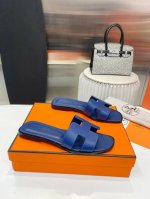 出厂价pp 版本升级 橡胶底 hermes 爱马仕H拖鞋Oran凉鞋系列 时尚又百搭 超级舒服 每个细节都做到极致 原版Swift小牛皮 原版1:1独家私模鞋面