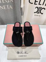 高版本出厂 Loro Piana* Lp 诺悠翩雅2025Ss夏季新款夹脚拖鞋 市场顶级品质 极简高级大方～高级而舒适的气息～ 夏天当然就得美美哒～ 上脚柔软舒