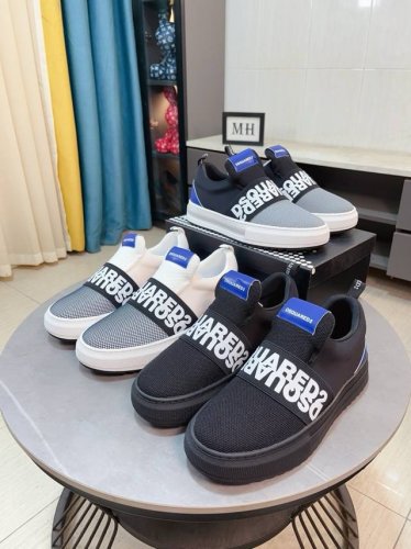 出厂价p Dsquared2 国际品牌第二次方 百年纯熟意式韵再创经典版型设计简单时尚素雅大气选料考究 原厂工艺技术制作 鞋面采用特殊材料拼接超柔软半气垫大底上