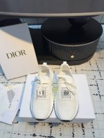 dior 迪奥 25 2025早春新品 顶级版本 专柜主打新款Run'n'dior 网眼织物运动鞋硬货上新 bs代购级别 高级感十足 国内外博主刷爆的一款 复古