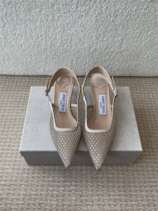 Jimmy Choo 周仰杰25春夏新品网纱烫钻方头小猫跟拖鞋 Jc经典水晶烫钻网纱高跟鞋 超级仙的一款啊 美得让人窒息 超闪昂贵施华洛世奇水晶钻 Bling