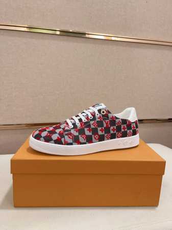 工厂价 Louis Vuitton 路易威登 Lv 新款专柜同步发售，鞋面意大利进口头层牛皮，全进口羊皮内里，完全1比1复刻，鞋底：原厂特供原版底，独家活动成型 - 点击图像关闭