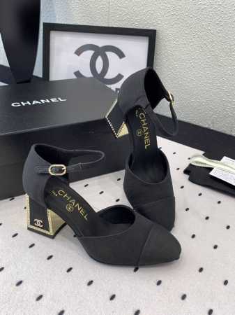Chanel新款玛丽珍凉鞋 顶级版本 拥有香家特色优雅名媛气质 原版进口羊京鞋面 内里脚进口羊皮 意大利真皮大底 Size:35-39 40 41定做不退换 - 点击图像关闭