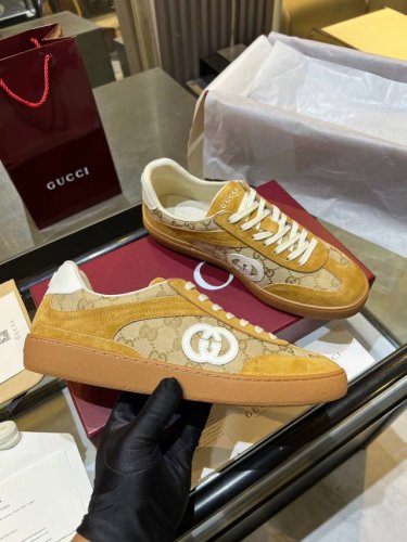实价 Gucci 情侣款德训鞋 阿甘鞋 运动鞋 经典复古范永不褪色的阿甘训德鞋 绝对人手入必的德训运动鞋原版定牛制皮 牛反绒面料 牛皮垫脚 Tpu原版底 鞋舌鞋