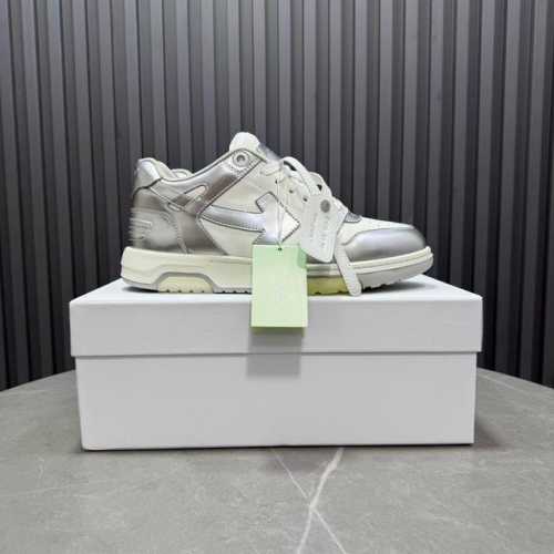 Off White 情侣款最新春款炸街休闲鞋 发布市场最高品质版本系列原版开模 原版套楦 制作工艺1:1原版越来越多明星网红的不二选择在经典上变化在潮流中创新争