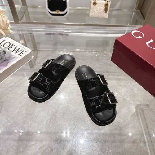 8838-5 黑 35-42 这款个性十足的鞋履以优质Gg羊皮革匠心打造，集品牌典藏设计与现代优雅格调于一体。这款凉鞋缀饰标志性双G配件，尽显经典魅力与品牌格调