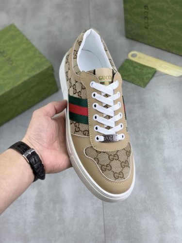 工厂p价p 实价 古奇Gucci 官网最新款休闲时尚男鞋 爆款版型简洁大气 潮男专属.独有的官网最新品牌双G素元素古奇原版装饰 时尚又大方 面料原版磨砂小牛皮全