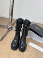 高版本下单备注 Chanel 24K秋冬新款菱格刺绣机车靴 小仙女们备战秋冬啦～ 顶级品质 鞋面牛皮 内里羊皮 原版大底 Size:35-39 其他码数定做