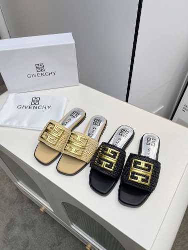 工厂p价 女装女鞋 运动原单 Givenchy 纪梵希露趾平底拖鞋出货了，带有品牌标志的金属饰扣与金属质感的银色皮垫搭配，高端大气上档次。鞋面头层牛皮，内里羊皮