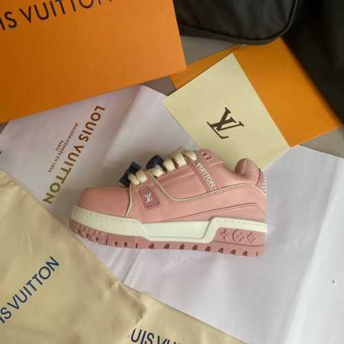 橙子出厂价p Louis Vuitton 路易威登 Lv Trainer 运动鞋 面包鞋 休闲板鞋 滑板鞋 情侣款 胖丁 胖墩墩 胖嘟嘟 男女同款 鞋面：头层牛