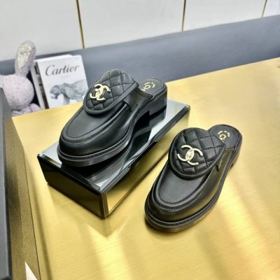 出厂价Pp Chanel 香奈儿 小香 本季新款必备单品半拖 单鞋 ！！ 顶级版本代购级别打造★鞋面采用原版定制羊皮，羊皮内里，羊皮垫脚，码数35-40 41.