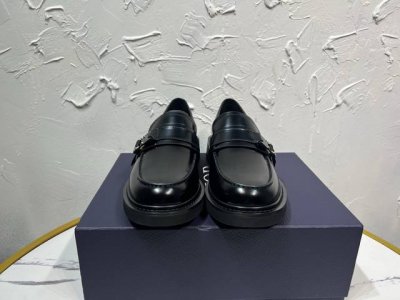 2680最新款Dior 迪奥男士标志皮鞋，饰扣Granville莫卡乐福鞋，原版一比一开发，面进口牛皮开边珠，里牛皮，全套包装码数39-46