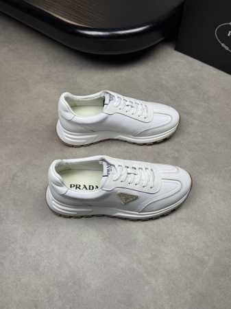 PRADA 普拉达 -高端品质 原单休闲运动鞋-鞋面：纳帕小牛皮、摔纹小牛皮、鞋身品牌金属扣件、鞋舌品牌logo布标-内里：水染牛皮-大底：超轻TPU发泡 橡胶 - 点击图像关闭
