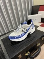 Gv *y～纪梵希.全新GIV 1男士厚底增高休闲运动鞋，鞋面高品质小牛皮拼接透气网面制成！上脚效果帅气有型，增高4CM，提升气场，鞋身撞色拼接设计，饰有4G