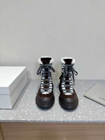 Brunello Cucineli ss24 new arrival 秋冬新款 厚底系带 马丁靴 短靴 上脚帅气舒适 秋冬一定要有一双Bc的战靴 BC家的品牌鞋 - 点击图像关闭