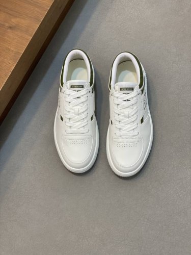 Givenchy 纪梵希 -高端品质 原单 -鞋面；纳帕小牛皮、鞋身.后跟；丝印高周波品牌Logo -内里：品牌网帆布，垫脚；水染牛皮 -大底：超轻Tpr 橡胶