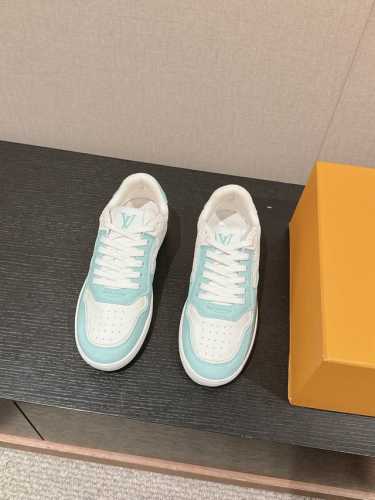 顶级品质 Louis Vuitton Ss24 New Arrival～ Lv 2024春夏新品｜航海系列运动鞋 本款 Time Out 运动鞋为柔软牛皮革压印
