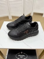 prada-普拉达 官网同步 专柜品质 欧洲走秀款 鞋面进口原版牛皮面料 简而不凡 奢而不华 此款演绎着恰到好处 特供大底 尺码 Size 38-44 45定