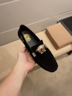 versace 范思哲 巴黎男时装周走秀款，官方火爆热卖，鞋面头层柔软磨砂牛皮+吸汗透气舒适羊皮内里，超滑质感，吸汗透气 ，鞋身Logo美杜莎头像高级规则代表高
