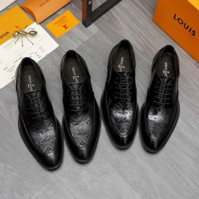 商品商标 Lv 路易威登 商务正装皮鞋 正码码数: 39-44 38.45.46定做不退换 商品材料 精选优质珠光牛皮压纹鞋面 牛皮内里 原版大底