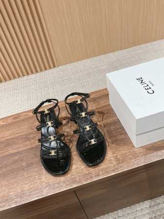 390 #思琳编织牛皮革平底条带小凉鞋~~凯旋门微标凉鞋赛琳全系列经典配色，百搭M多裙子 裤子，网红搭配不同颜色袜子穿也超级洋气 牛漆皮材质 进口双层真皮大底 - 点击图像关闭