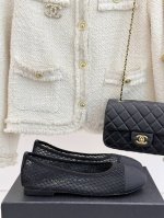 厂价 Chane*｜小香经典春夏新品 网纱水钻双C平底芭蕾舞 这一季的春款真的太爱了！ 网面若隐若现 性感又不失甜美~