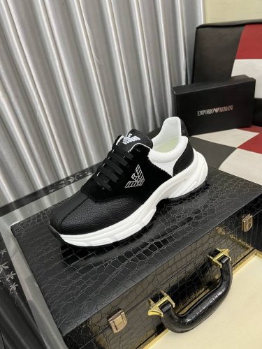 出厂价pp 阿玛尼Armani* 最新爆款休闲鞋 顶端品牌 奢侈 代购 顶级 质量 鞋面選用进口透气牛皮材质透气羊皮垫脚 精细做工 原版个性时尚柔软橡膠耐磨大底