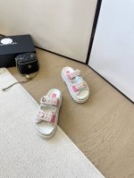 代购级 需要飞机盒10 下单时备注 * 2025B 大厂顶级高端品质 ：35、36、37、38、39、 34 40 41 42 需要定做跟客服 沟通