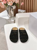 顶级版本 Therow 新款包头镂空拖鞋 半拖 勃肯拖进口牛猄面料 内里垫脚牛猄 原版开模橡胶大底码数：35-40 40定做
