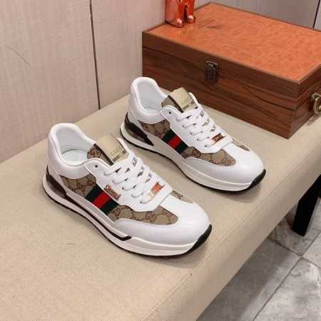 新款: 厂价: 古奇gucci* 最新爆款休闲鞋，顶端品牌奢侈～代购，顶级～质量。鞋面選用进口透气牛皮搭配材质透气羊皮垫脚 精细做工。原版个性时尚柔软橡膠耐磨防 - 点击图像关闭