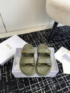 代购级dior 迪奥夏季爆款魔术贴一字带平底凉拖鞋 Go原版复刻 高端定制 超耐看超百搭款 上脚非常舒适 超好穿 比香奶奶款还香 鞋面：原版开模布料 五金：原版