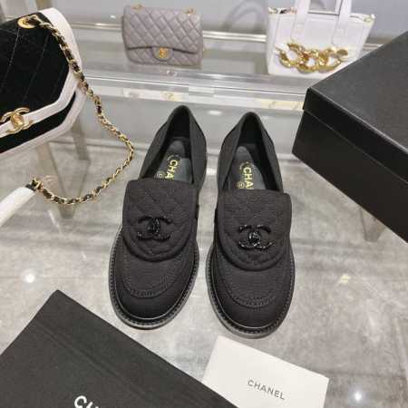 官网同步高版本更新，CHANEL 香奈儿早春新款顶级秋鞋单鞋系列__________________ 春季香家必备爆款，女神系列，拥有香家特色优雅名媛气质，超级 - 点击图像关闭