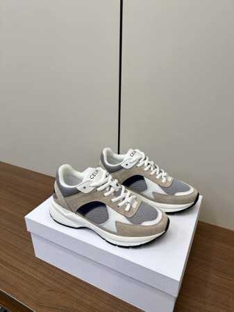 CELINE RUNNER 思琳CR-03运动鞋 购入原版1比1开发鞋舌和鞋后帮饰有CELINE标志运动鞋侧面凹印 CR-03字样鞋后帮和侧面压印CELINE标 - 点击图像关闭