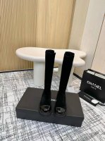 矮 高360顶级版本 Chanel香奈儿 2024专柜顶级厚底骑士靴 这款经典设计；不平凡的拥入了多种配色元素 多元化混搭非常好看百搭，上脚非常轻巧 舒适超级秀