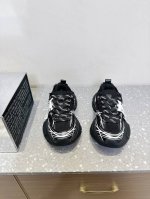 男码+10 Smile Republic 25Ss早春新款 厚底 老爹鞋 休闲鞋 今流天行素元，絮花絮工边艺，宽大带鞋蝴蝶结理纹式形呈现 大鞋头外底颇形具古复感