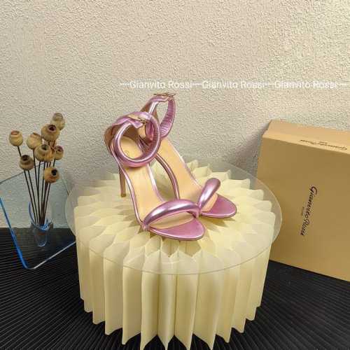 顶级版本： 金属皮款 吉安维托 罗西 Gianvito Rossi Eiko Stiletto，轻松移动。这款 胖胖高跟凉鞋 秉承了其传统意大利工艺，专注精巧细