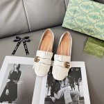 橙子出厂价 GUCCI 古驰 早春新款 流苏粗跟单鞋 浅口乐福鞋 跟高：5CM 码数：35-39 可定制40.41.42