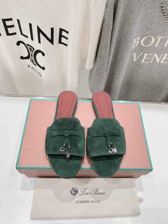 高版本出厂 Loro Piana* Lp 诺悠翩雅2025Ss春夏新款拖鞋 市场顶级品质 极简高级大方～高级而舒适的气息～ 夏天当然就得美美哒～ 上脚柔软舒适度 - 点击图像关闭